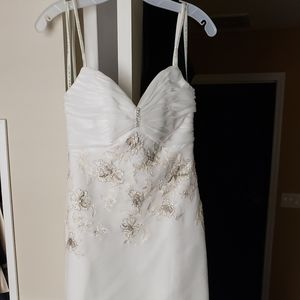 Galina wedding dress size 6